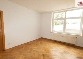 Einbauküche – 2-Raum-Wohnung – 1. Obergeschoss – Geyer!!